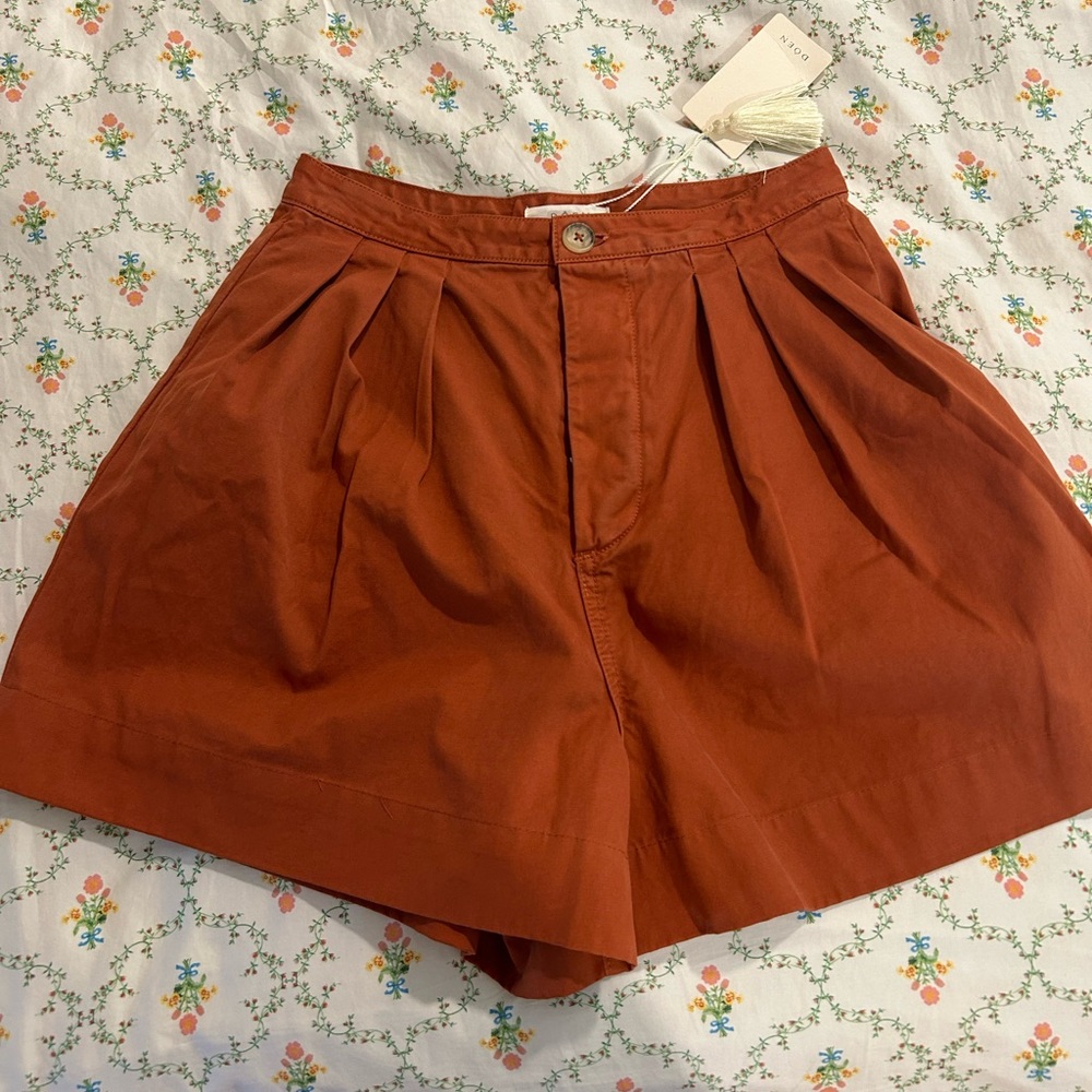 Doen Terracotta Pleated Shorts